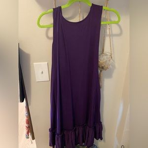 >>fun + funky closet clean out y’all! 
🪩dresses, tops, and bottoms s, m, and l